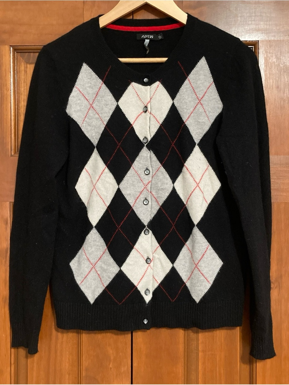 Apt. 9 Black, Gray & Red Argyle Button-Front Cardigan 100% cashmere women’s Sz L